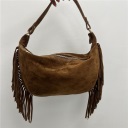 borsa mezzaluna con frange west